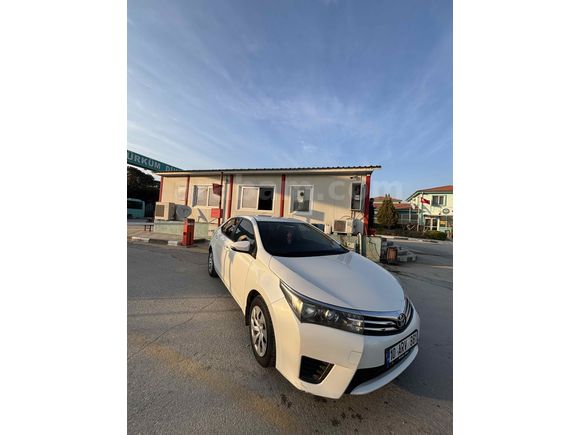 Sahibinden Toyota Corolla 1.33 Life 2015 Model 