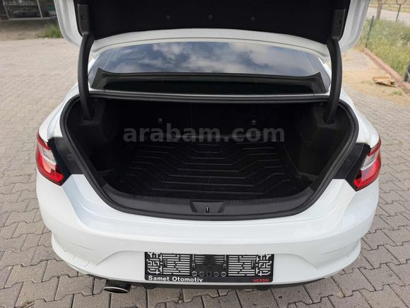 RENAULT MEGANE BENZİNLİ LPG TESLA EKRANLI GERİ GÖRÜŞ TERTEMİZ