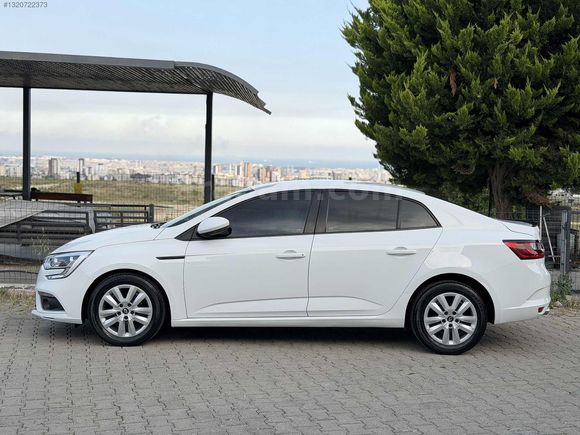 RENAULT MEGANE BENZİNLİ LPG TESLA EKRANLI GERİ GÖRÜŞ TERTEMİZ