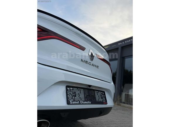 RENAULT MEGANE BENZİNLİ LPG TESLA EKRANLI GERİ GÖRÜŞ TERTEMİZ