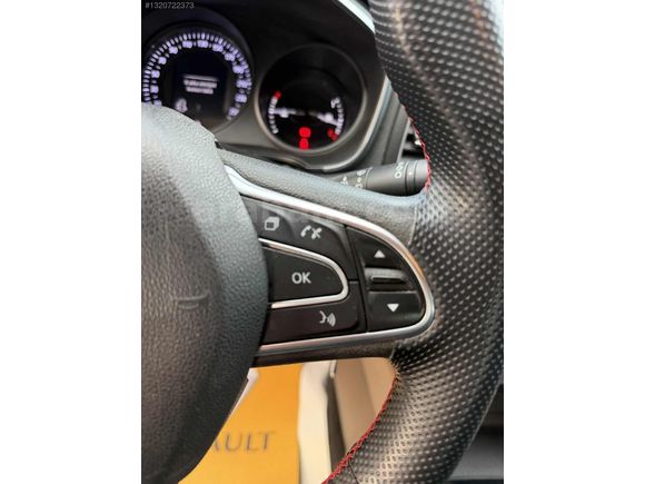 RENAULT MEGANE BENZİNLİ LPG TESLA EKRANLI GERİ GÖRÜŞ TERTEMİZ
