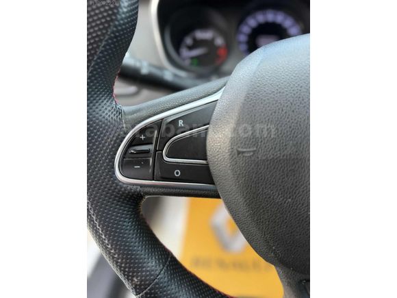 RENAULT MEGANE BENZİNLİ LPG TESLA EKRANLI GERİ GÖRÜŞ TERTEMİZ
