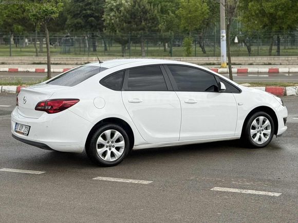 BOYASIZ DEĞIŞENSIZ 150 KM EDITION PLUS 2017 ASTRA BENZIN+LPG