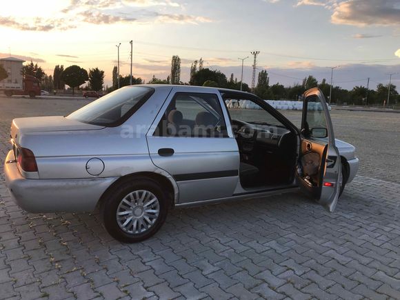 Sahibinden Ford Escort 1.6 CLX 1999 Model 