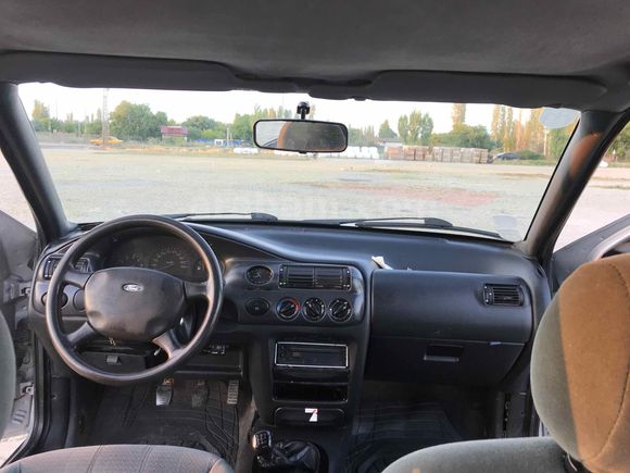 Sahibinden Ford Escort 1.6 CLX 1999 Model 