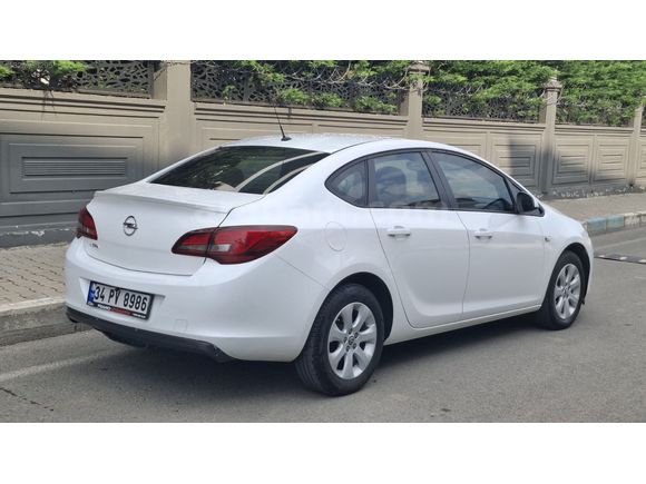 FİDANCI OTOMOTİVDEN HATASIZ BOYASIZ OPEL ASTRA