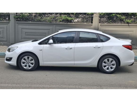 FİDANCI OTOMOTİVDEN HATASIZ BOYASIZ OPEL ASTRA