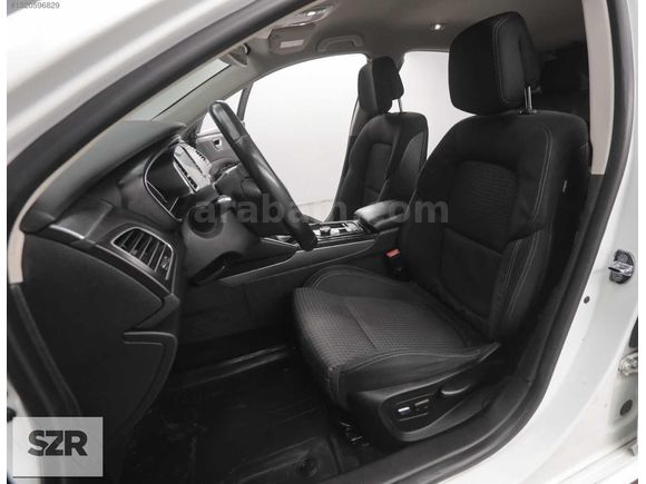 SZR MOTORS DAN 2016 MODEL SEDEFLİ BEYAZ TOUCH RENAULT TALİSMAN