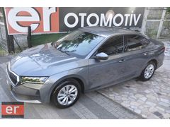 ER OTO 2025 SKODA OCTAVİA 1.5 TSİ ELİTE 6001 KM 150 HP