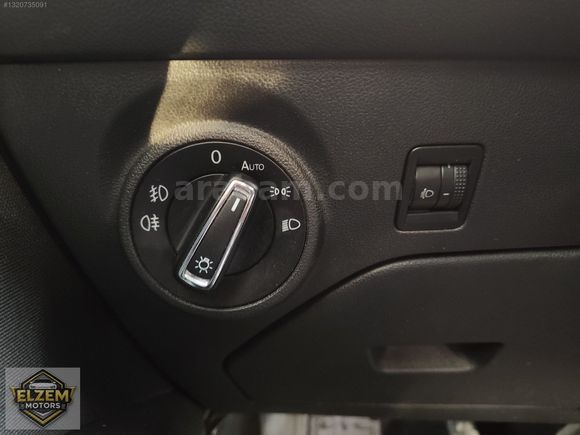 2015 MODEL BOYASIZ, DEĞİŞENSİZ, TRAMERSİZ LEON 1.2 TSI STYLE