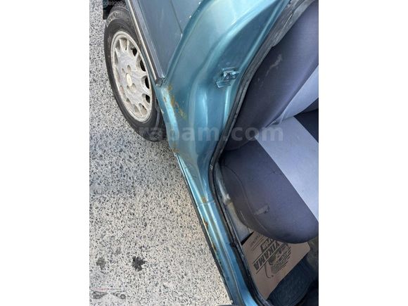 ÖZMENLER'DEN 1996 RENAULT 9 BROADWAY 1.4 LPG ORTA KASA