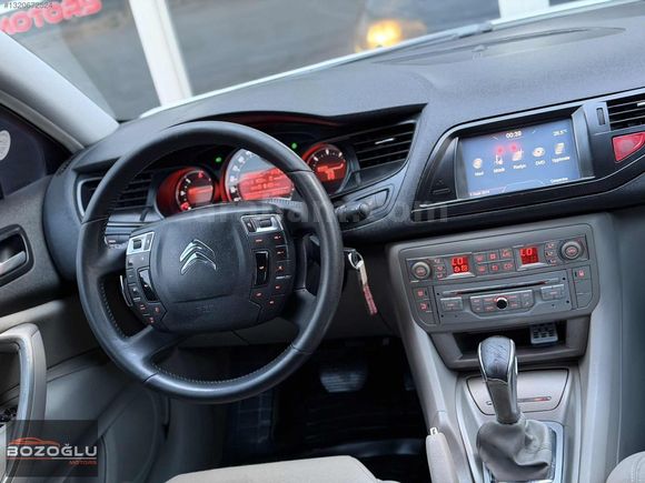 BOZOĞLU'DAN / 2013 CİTROEN C5 1.6 E-HDİ EXECUTİVE OTOMATİK VİTES