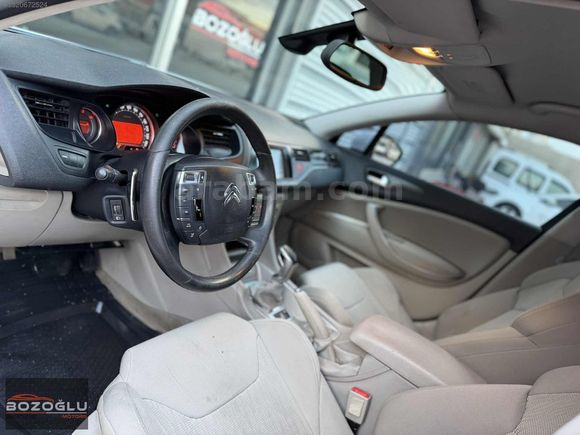 BOZOĞLU'DAN / 2013 CİTROEN C5 1.6 E-HDİ EXECUTİVE OTOMATİK VİTES