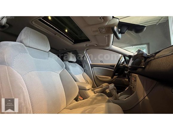 ATTİLA OTOMOTİV'DEN CİTROEN C5 SX SANRUFLU