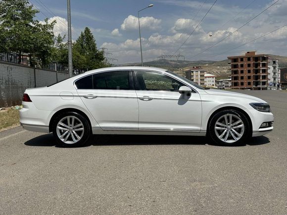 KA-CAR MOTORS,TAN 2016 PASSAT HİGHLİNE 175 BİN KM DE İLK ELDEN
