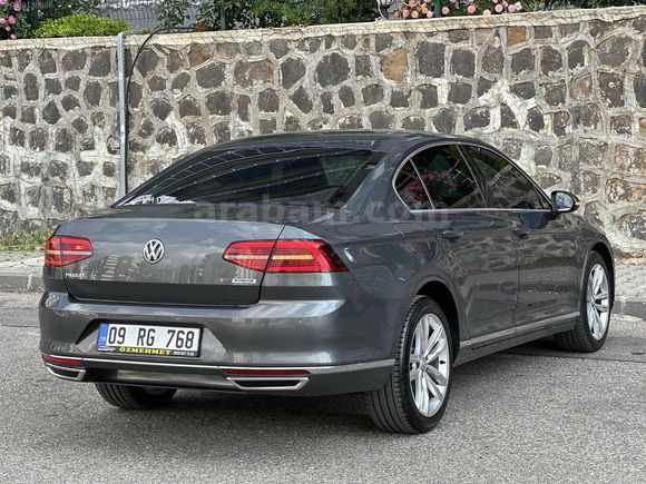 2016 VW PASSAT 1.6 TDI HİGHLİNE BOYASIZ HATASIZ