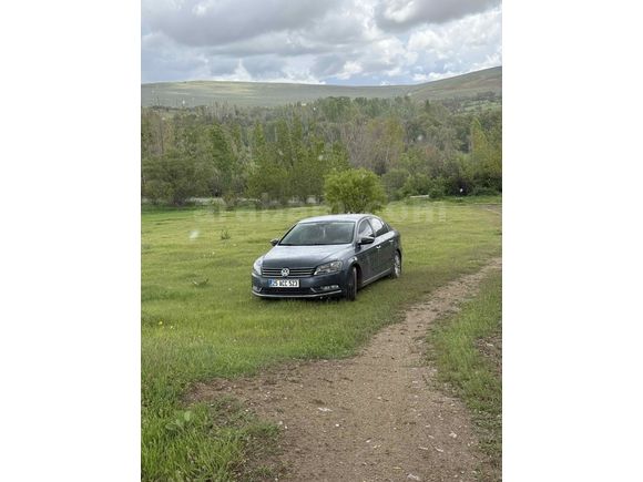 Sahibinden Volkswagen Passat 1.4 TSi BlueMotion Comfortline 2013 Model  175.000 km Gri (metalik)