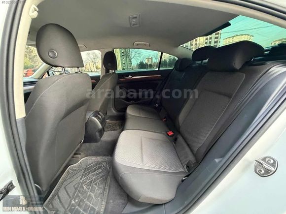BİLEN OTOMOTİV DEN DÜŞÜK KM PASSAT...