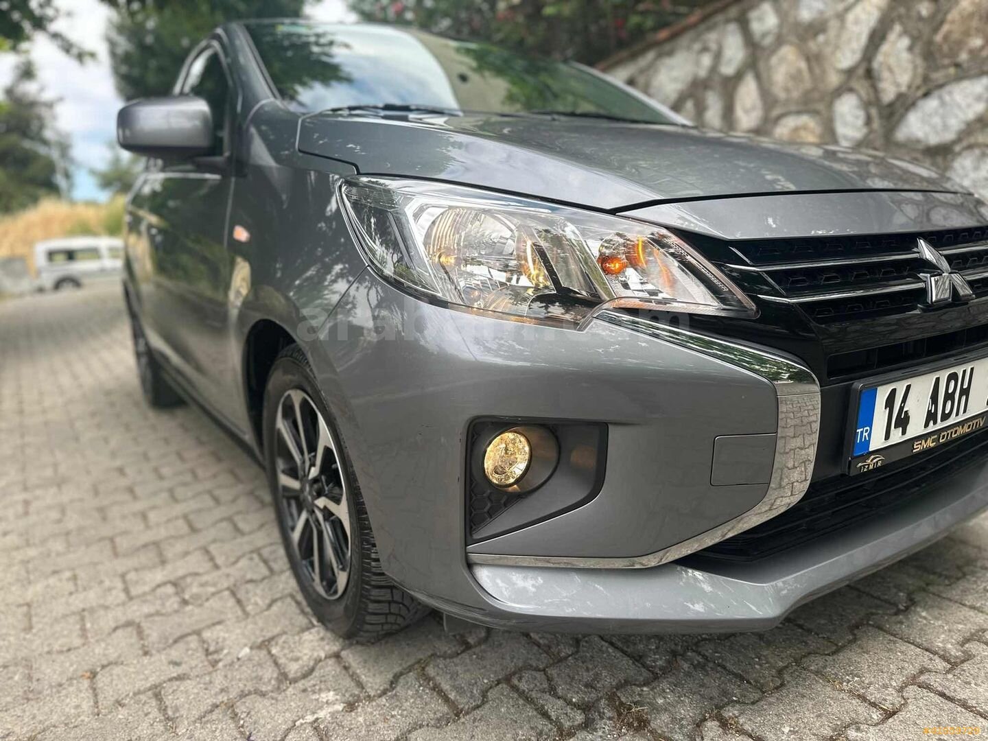 Galeriden Mitsubishi Space Star 1.2 Intense 2021 Model İzmir 51.000 km Füme 7