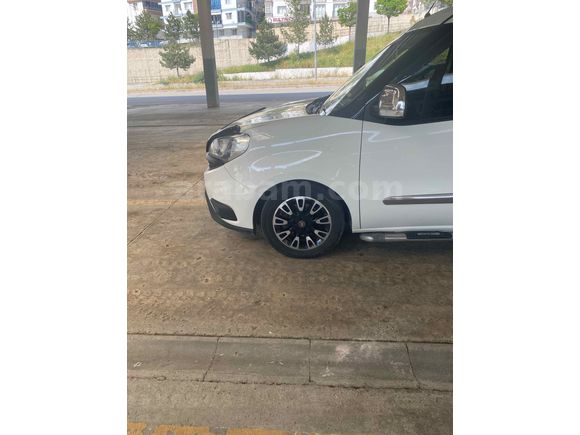 Sahibinden Fiat Doblo Combi 1.6 Multijet Premio Plus 2017 Model 