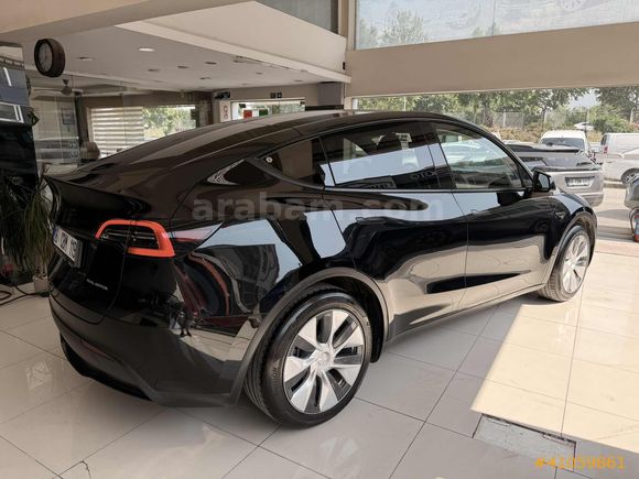 2023 TELSA MODEL Y LONG RANGE LEGACY 4 WD HATASIZ 11 BİNDE