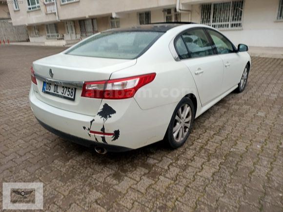 2011 RENAULT LATİTUDE 2.0 DCİ PRİVİLEGE CAM TAVAN OTOMATİK..