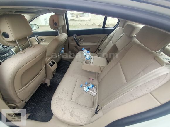 2011 RENAULT LATİTUDE 2.0 DCİ PRİVİLEGE CAM TAVAN OTOMATİK..