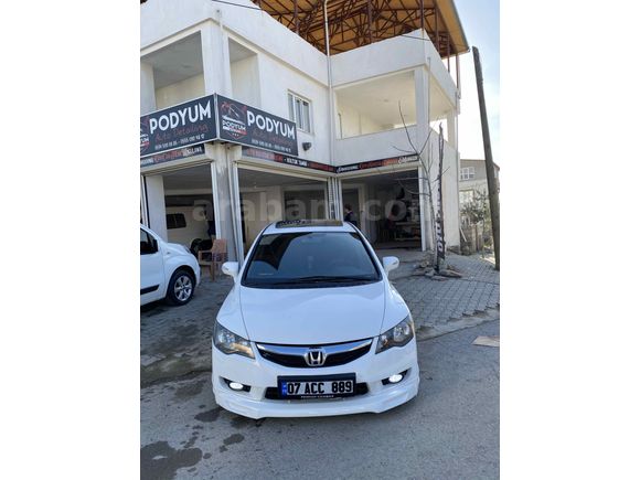 Sahibinden Honda Civic 1.6i VTEC Elegance 2011 Model 