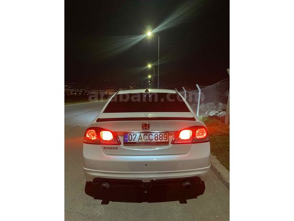 Sahibinden Honda Civic 1.6i VTEC Elegance 2011 Model 