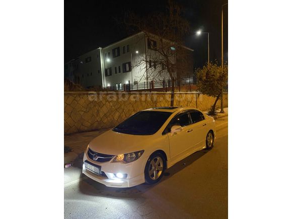 Sahibinden Honda Civic 1.6i VTEC Elegance 2011 Model 