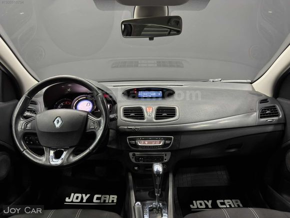 JOY CAR 2015 RENAULT MEGANE DİZEL OTOMATİK TOUCH PLUS BOYASIZ