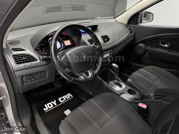 JOY CAR 2015 RENAULT MEGANE DİZEL OTOMATİK TOUCH PLUS BOYASIZ