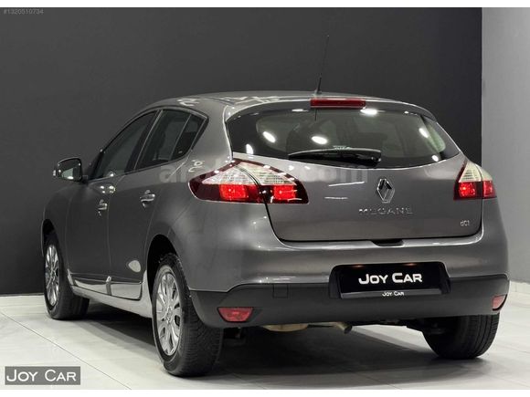 JOY CAR 2015 RENAULT MEGANE DİZEL OTOMATİK TOUCH PLUS BOYASIZ