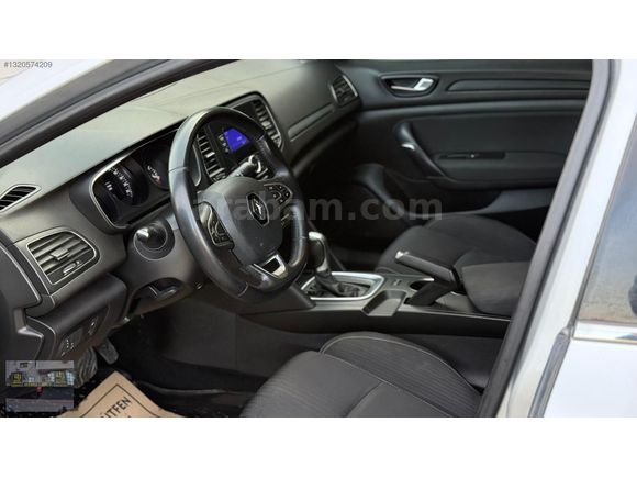 2018 DEĞİŞENSİZ DİZEL OTOMATİK MEGANE 4