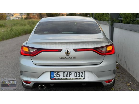 2018 DEĞİŞENSİZ DİZEL OTOMATİK MEGANE 4