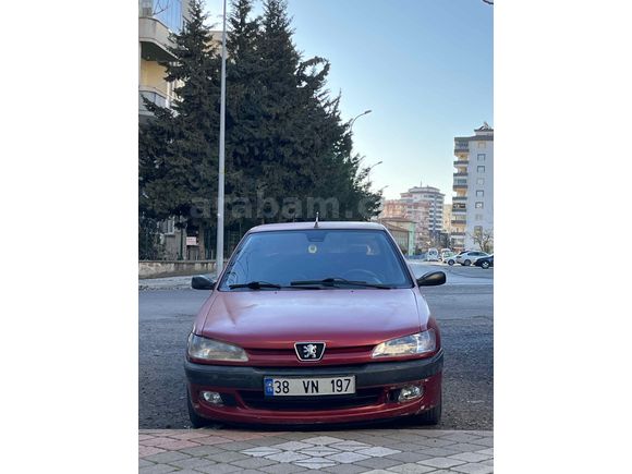 Acil Satılık Temiz Aile Aracı  