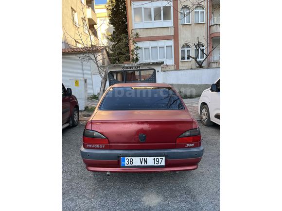 Acil Satılık Temiz Aile Aracı  