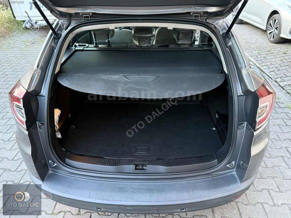 136.500 KM 1.5 DCİ Sport Tourer MEGANE EXPRESSİON