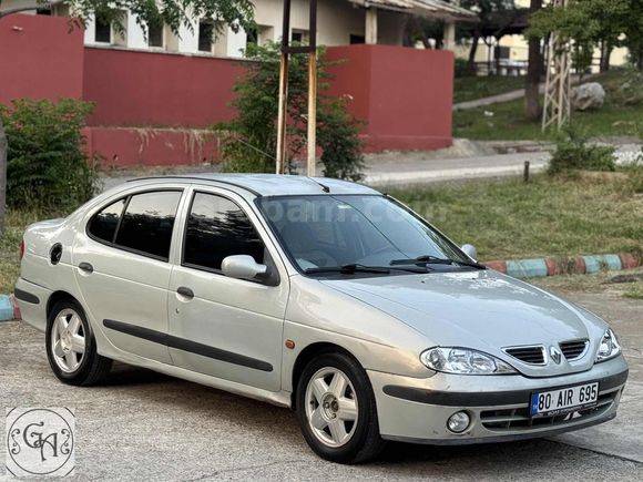 2001 MODEL 1.6 BENZİN LPG 16 VF KLİMALI