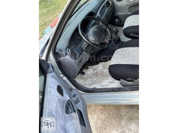 2001 MODEL 1.6 BENZİN LPG 16 VF KLİMALI