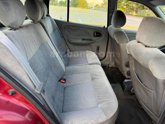 2000 MODEL MEGANE 1.6 16 VALF KLİMALI GÜNEŞ YANIĞI YOK