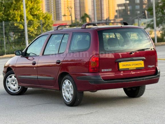 2000 MODEL MEGANE 1.6 16 VALF KLİMALI GÜNEŞ YANIĞI YOK