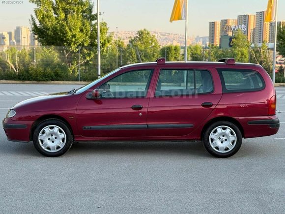 2000 MODEL MEGANE 1.6 16 VALF KLİMALI GÜNEŞ YANIĞI YOK