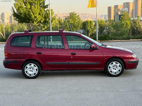 2000 MODEL MEGANE 1.6 16 VALF KLİMALI GÜNEŞ YANIĞI YOK