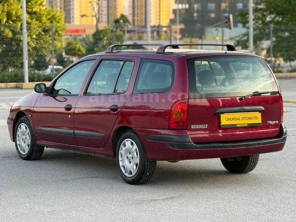 2000 MODEL MEGANE 1.6 16 VALF KLİMALI GÜNEŞ YANIĞI YOK