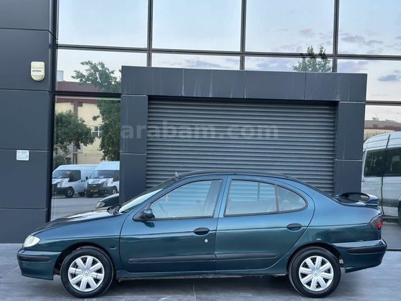 1998 MEGAN 4 CAM OTOMATİK KLİMA LI