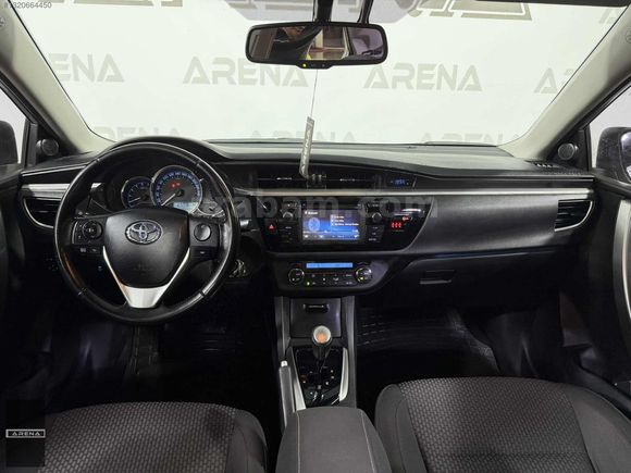 ARENA'DAN 2015 COROLLA ADVANCE OTOMATİK DEĞİŞENSİZ EMSALSİZ