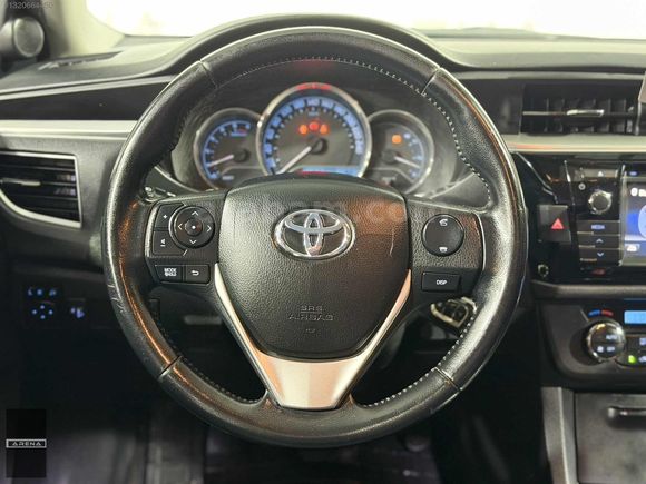 ARENA'DAN 2015 COROLLA ADVANCE OTOMATİK DEĞİŞENSİZ EMSALSİZ