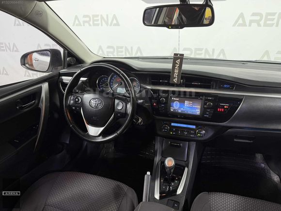 ARENA'DAN 2015 COROLLA ADVANCE OTOMATİK DEĞİŞENSİZ EMSALSİZ