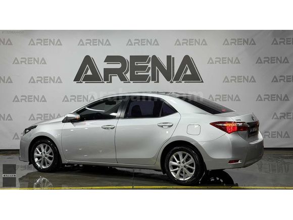 ARENA'DAN 2015 COROLLA ADVANCE OTOMATİK DEĞİŞENSİZ EMSALSİZ